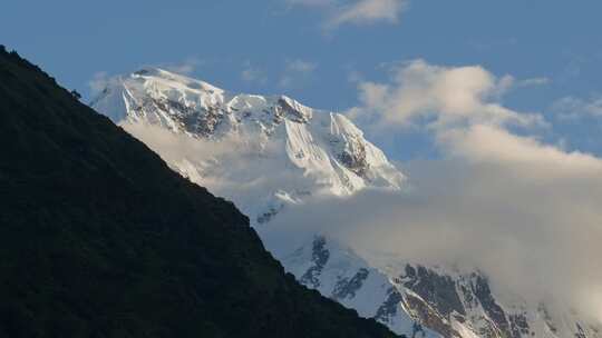 喜马拉雅山脉雪山延时摄影