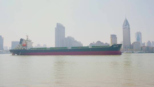 黄浦江轮船货轮视频素材模板下载
