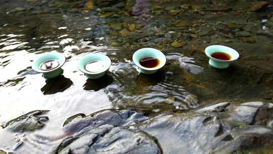 河边唯美红茶中国茶文化冲泡红茶热茶