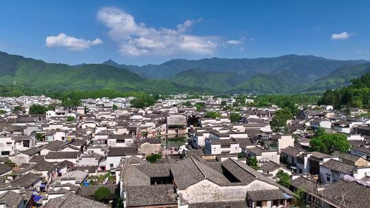 航拍中国传统水墨风安徽黟县宏村景区