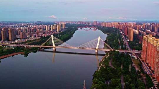 中国辽宁沈阳浑河富民桥城市风景