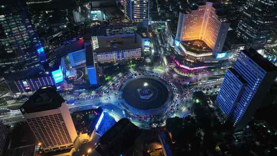 印尼雅加达城市密集的高楼群夜景航拍风光视频素材模板下载