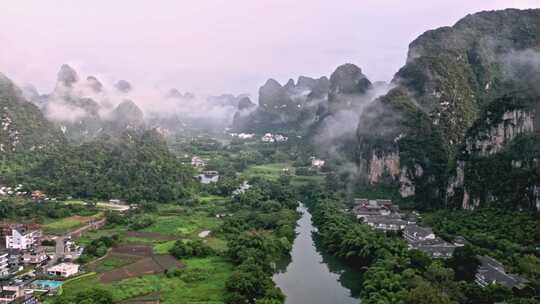 航拍视角下的田园山川风景