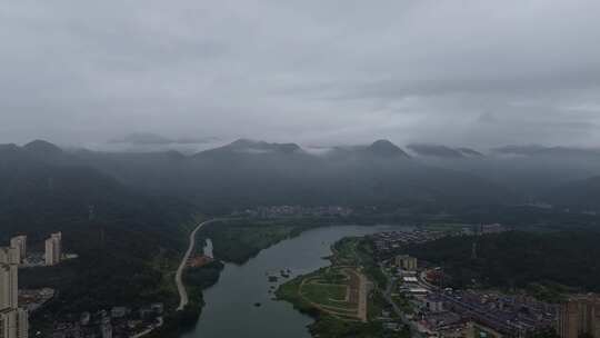 福建连江县潘渡镇的雨后景色