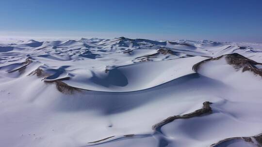 沙漠雪景