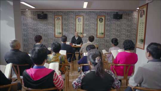 老年大学上课活动