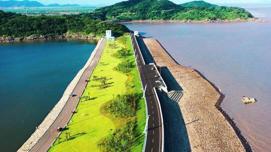 浙江临海头门港白沙湾，台州1号公路