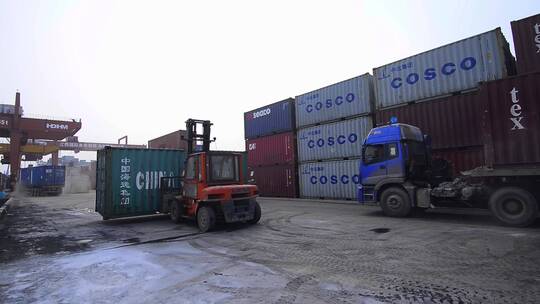 港口集装箱码头视频素材模板下载