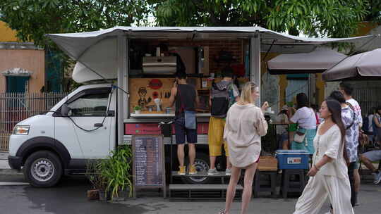 云南大理丽江泰国清迈曼谷市集咖啡车