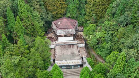 【8K航拍】井冈山革命烈士陵园06