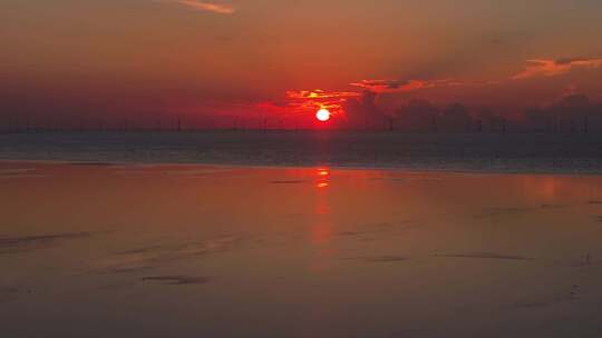 海上日出