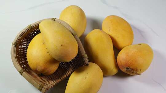 芒果芒果展示水果新鲜的芒果大芒果