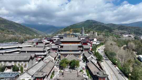 山西五台山广化寺实拍