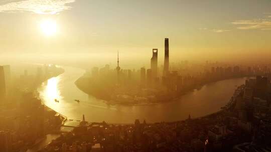 上海航拍东方明珠大气上海