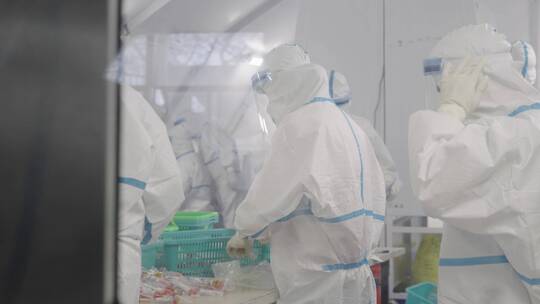 疫情核酸检测大白气膜实验室防护服PCR视频素材模板下载