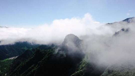 云层上的风景，一起享受大自然的美