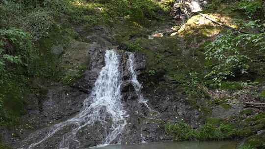 山间流水自然流水