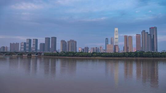 湖南长沙夜景延时长沙日转夜延时