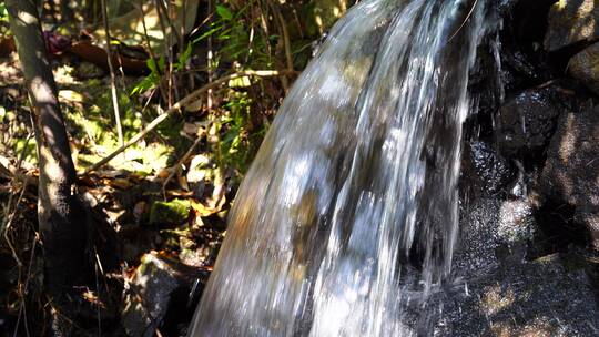 流水 水滴 瀑布