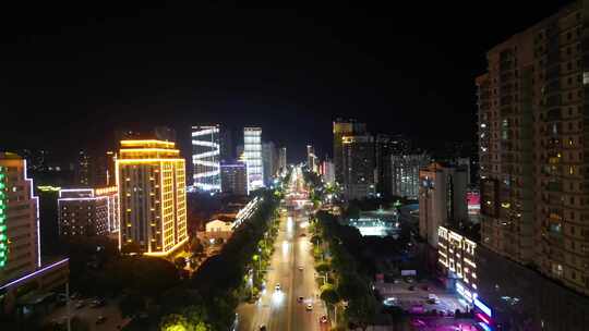 湖北咸宁夜景咸宁大道夜景航拍