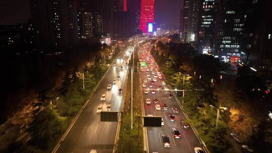 航拍城市夜景道路车流