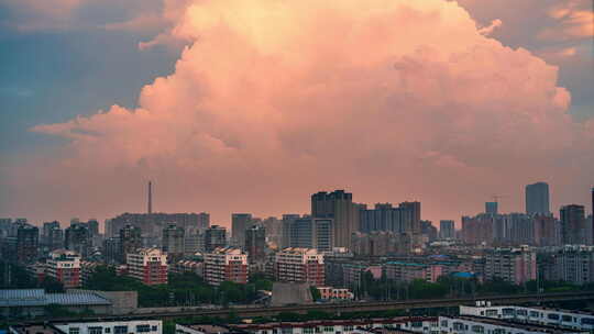 辽宁沈阳城市建筑天空云朵日转夜景延时摄影