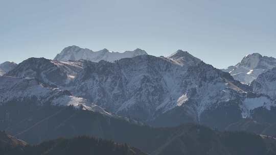 天山天池秋景航拍