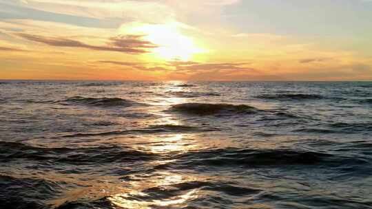 海边日落大海夕阳海浪视频素材模板下载