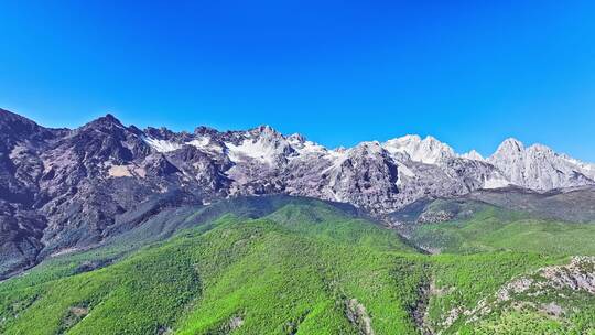 丽江玉龙雪山航拍