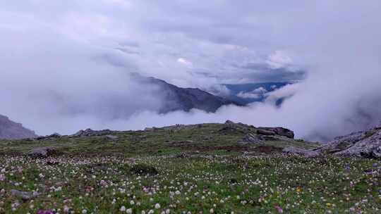 四川阿坝松潘岷山山脉四根香峰延时风光