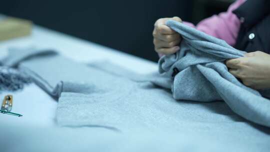 羊绒衫厂质检车间检测质量