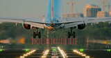 4K超清飞机降落城市机场高清在线视频素材下载
