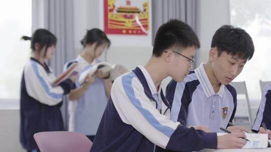 校园中小学生学习生活娱乐美好的一天校园