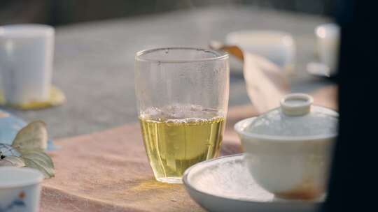 倒水泡茶品茶