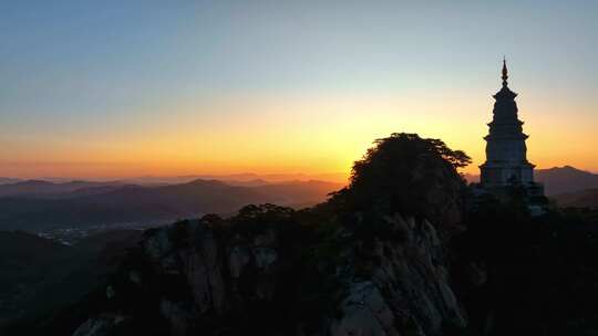 4K鞍山千山日出弥勒宝塔雷峰塔日出历史古迹