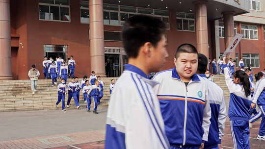 【合集】学生火灾演习有序逃生