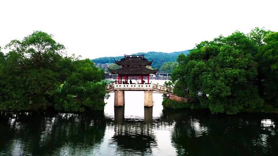 杭州 旅游 西湖 航怕 4k 烟雨朦胧 断桥视频素材模板下载