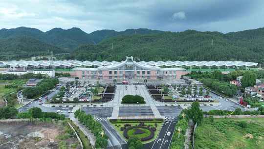 井冈山站航拍井冈山市动车站