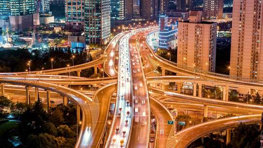 上海外环高速高架桥夜景车辆轨迹车流线延时