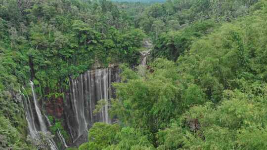 Tumpak SeWu，无人机，印度尼西