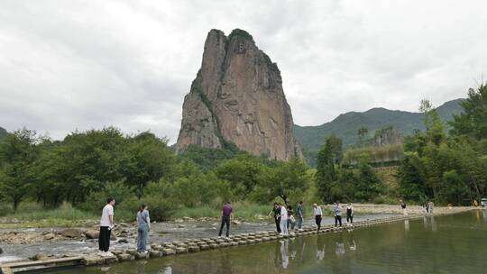 浙江温州楠溪江景区石桅岩