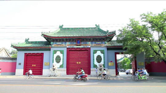 中国国家图书馆分馆大门(2)
