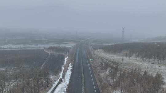 春天春雪大兴安岭林区道路