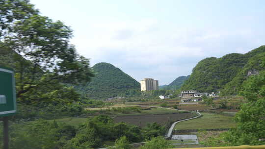 贵州省贵阳市春天高速风景