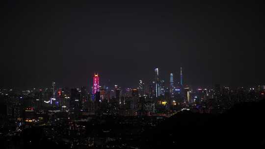 从白云山上眺望广州城市夜景珠江新城夜晚