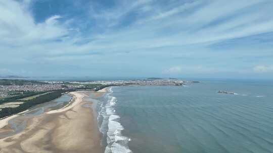 海岸线航拍大海沙滩海边风景海水浪花海浪潮