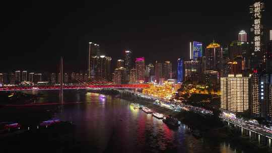 航拍重庆夜景洪崖洞千厮门大桥