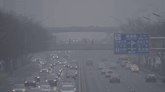 清晨城市车流 北京三环清晨