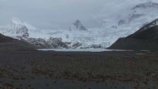 西藏那曲比如萨普神山圣山圣湖冰川航拍视频素材模板下载
