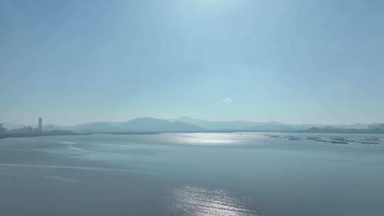 深圳湾后海航拍大海阳光水面逆光海面